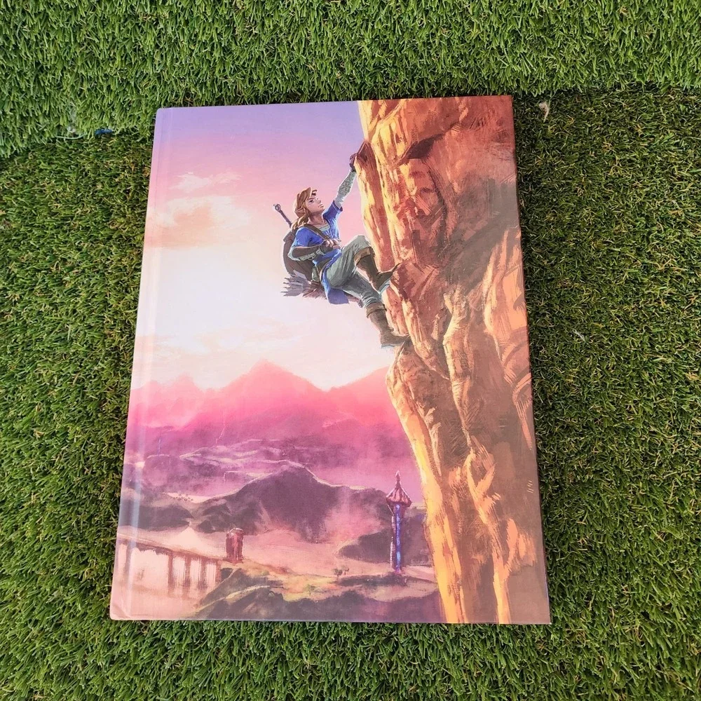 Legend of Zelda: Breath of the Wild Official Hardcover Guide Collector's Edition